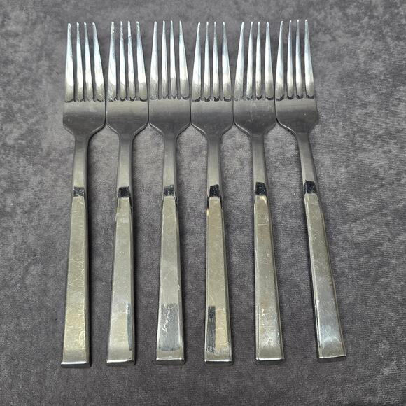 Dansk 18/10 Meridian Stainless Dinner Forks Glossy Flat Tip Flatware Silverware - Picture 2 of 10
